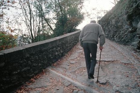 La supplémentation en vitamine D améliore la fonction musculaire et l’équilibre