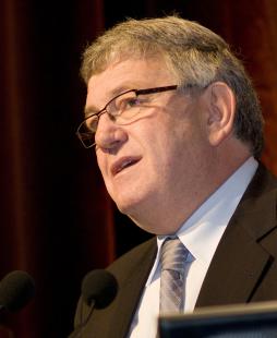 Dr Marc Danzon : " L’accès universel aux soins est une priorité »