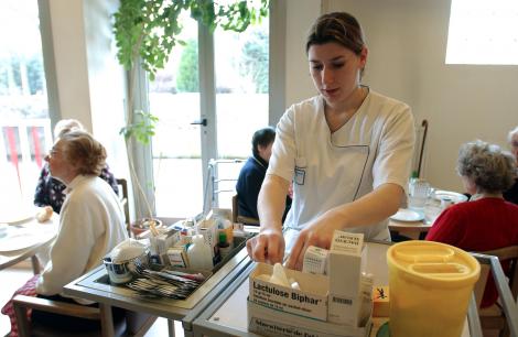 L'approvisionnement des maisons de retraite représente un budget d'environ 600 millions d'euros...