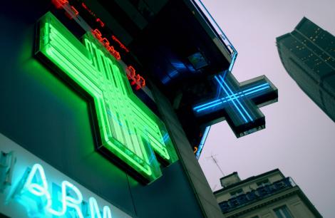 Les holdings feront-elles prochainement leur entrée dans le paysage pharmaceutique ?