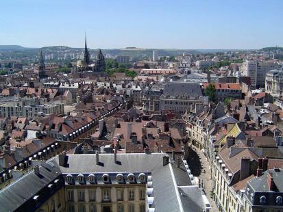 La capitale de la Bourgogne héberge 58 officines