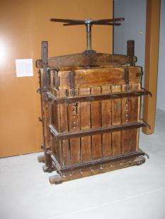 Presse, musée du Conservatoire national des plantes médicinales